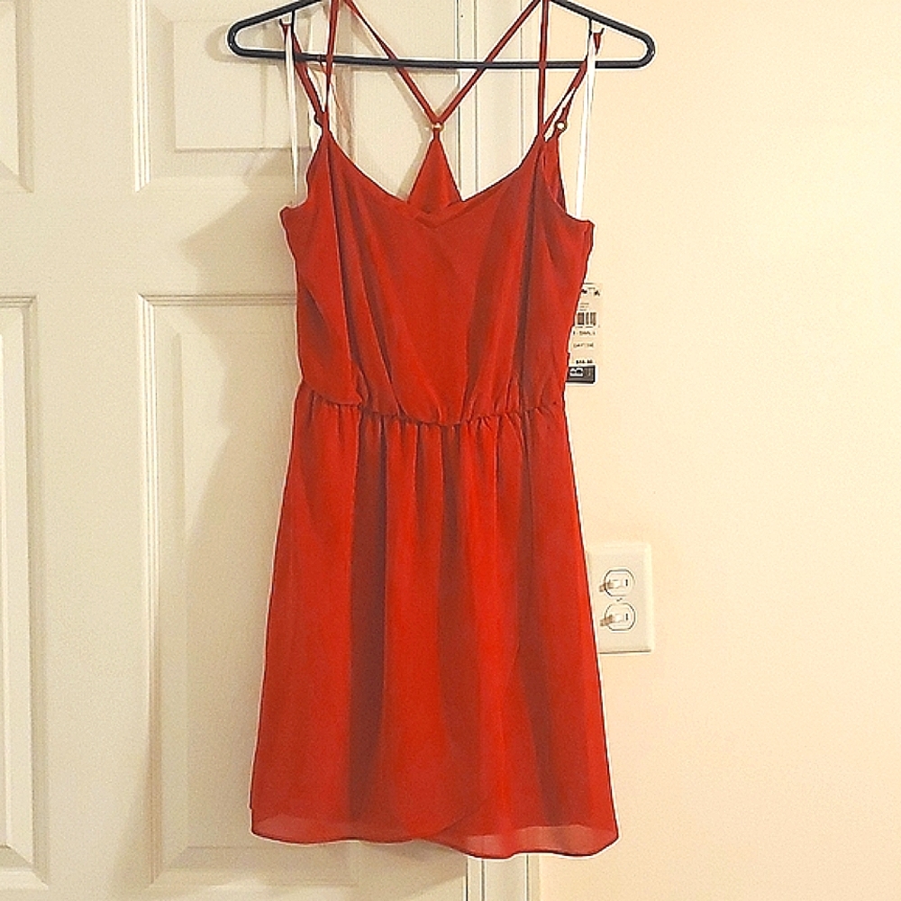 BCX XS daytime dress in scarlet